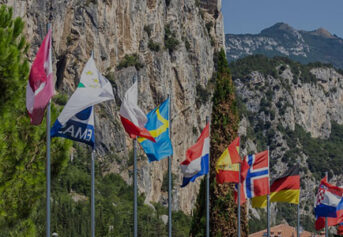 Learning Multiple Languages at Once: Is It a Good Idea?