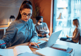 A girl takes the first step in learning languages from scratch.